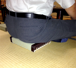 あぐら枕